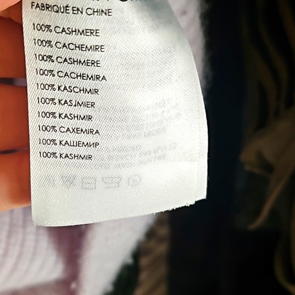 Club Monaco Cashmere Sweater | XS - Picture 3 of 3